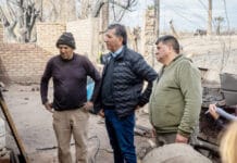 Pocito continúa asistiendo a las familias damnificadas por los incendios en calle Alfonso XIII
