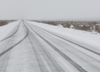 Alertan por nevadas y hielo en rutas que conducen a Iglesia y Calingasta