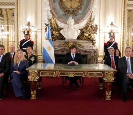 Milei anunció sanciones para empresas que operen en Malvinas y la construcción de una base en Tierra del Fuego
