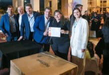 Impulso al trabajo: Orrego entregó 640 certificados y herramientas para proyectos de autoempleo