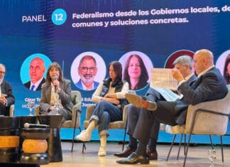Susana Laciar mostró el modelo de la Ciudad de San Juan en Buenos Aires