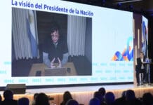 En IDEA, Milei dijo que en 2027 los argentinos van a tener que elegir entre un "país grande o uno miserable"