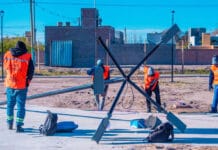 Altos de Rivadavia tendrá una nueva plaza: la obra ya superó el 50% de su concreción