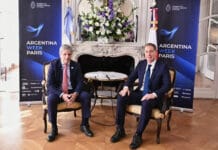 Caputo y Santilli lanzaron en París el Programa de Ciudadanía por Inversión de Argentina